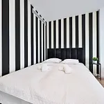 Apartment I Perfectapart I Prosta 69c I Towarowa Tower I Bezplatny Garaz I Warschau