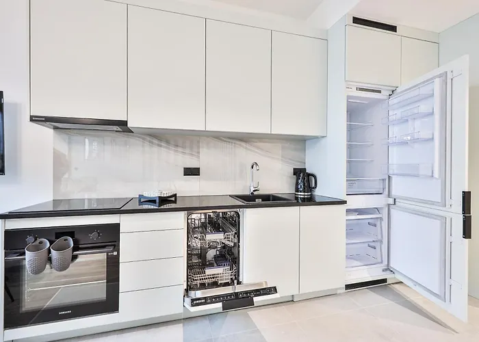 I Perfectapart I Prosta 69c I Towarowa Tower I Bezplatny Garaz I * Varšava